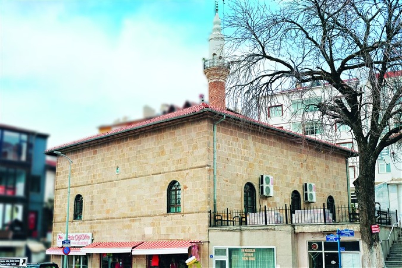 Merkez Camii